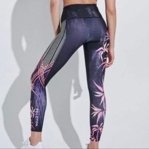Onzie x Peloton Origami High Waist Leggings